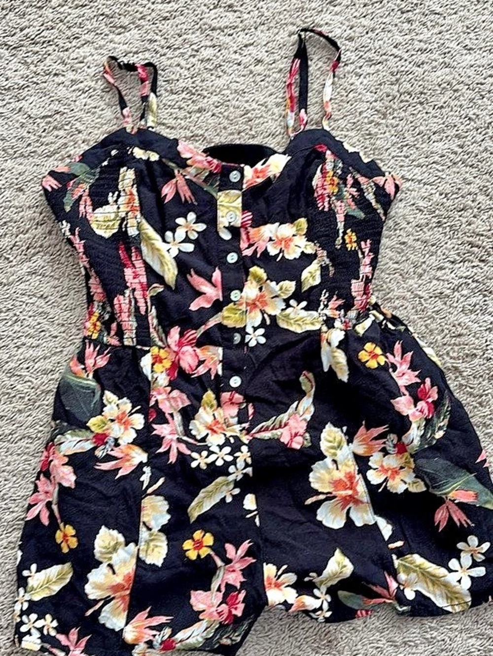Forever 21 Floral romper in Black Size Small